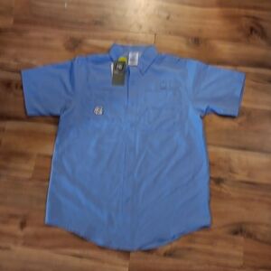 Pro Edge North Carolina Tarheels Button Up Polyester Light Weight Shirt Medium